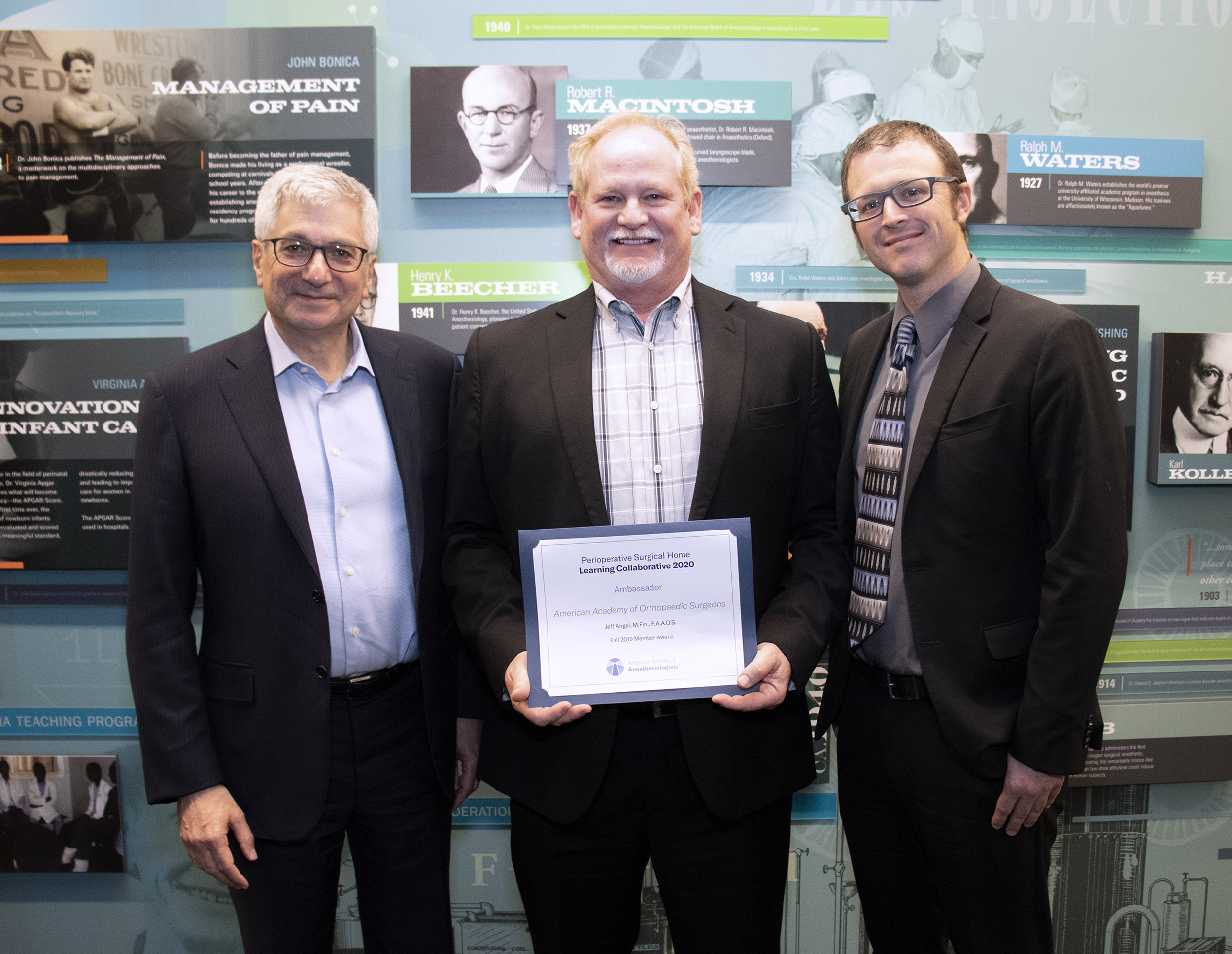 Dr. Jeff Angel receiving the Perioperative Surgical Home (PSH) Ambassador Award